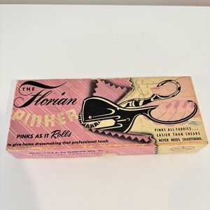 THE FLORIAN PINKER vintage 1950's pinking shears precision made NEW in box craft